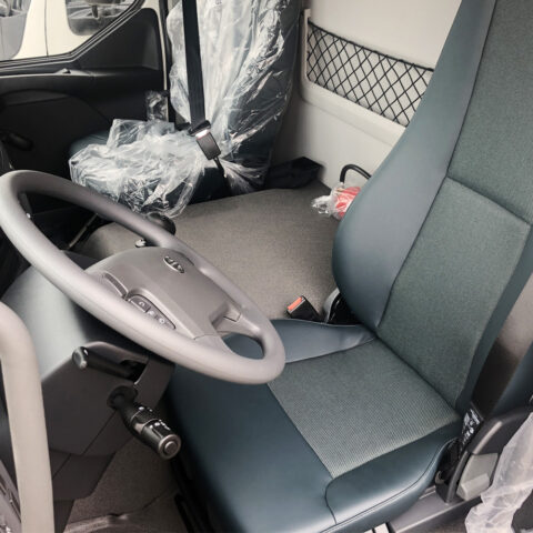 3837490024.jpg