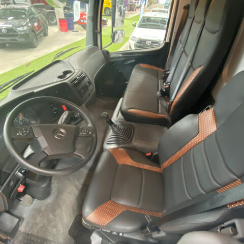 4153844098
